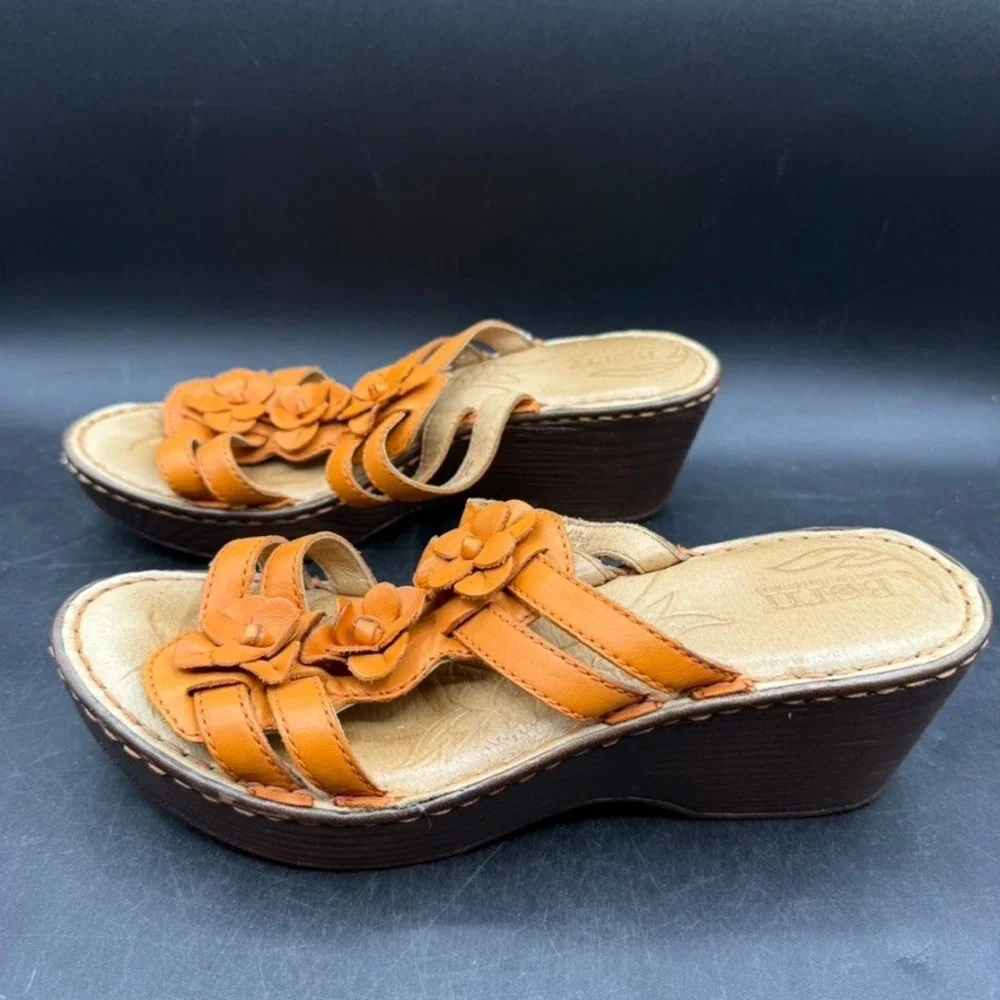 Born Flower Wedge Sandals Womens 8 Orange Leather Strappy Boho